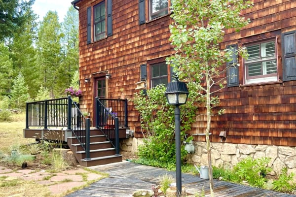 House sit in Evergreen, CO, US
