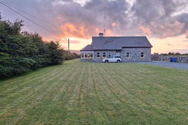House sit in Kinvarra, Ireland