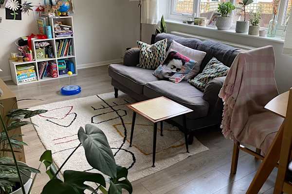 House sit in London, United Kingdom