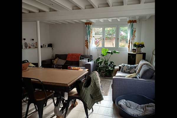 House sit in Bages, France