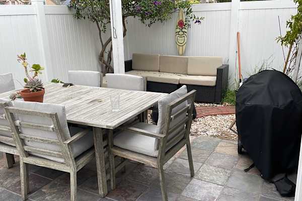 House sit in Cardiff-by-the-Sea, CA, US