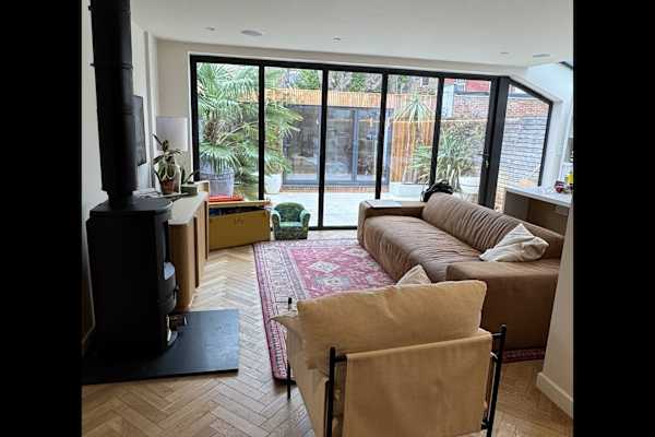 House sit in Muswell Hill, United Kingdom