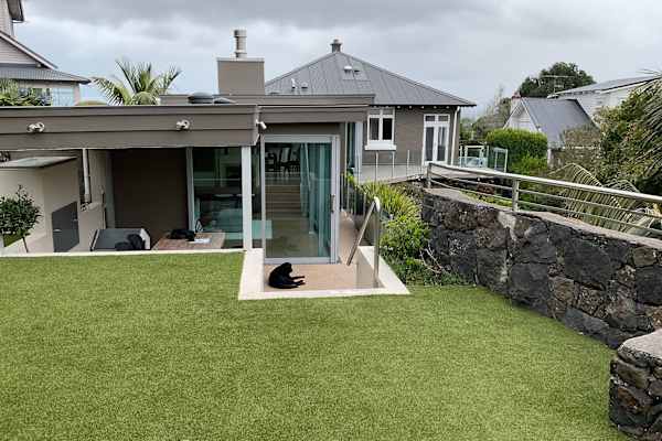 House sit in Mount Eden, New Zealand