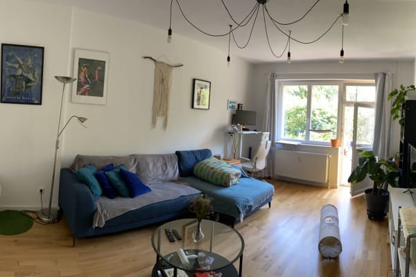 House sit in Berlin, Germany