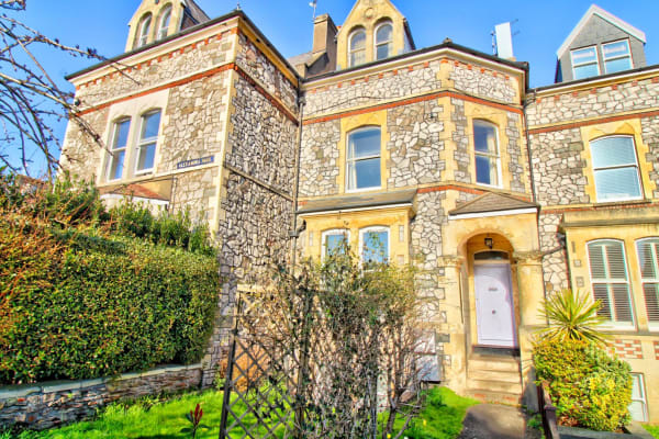 House sit in Bristol, United Kingdom