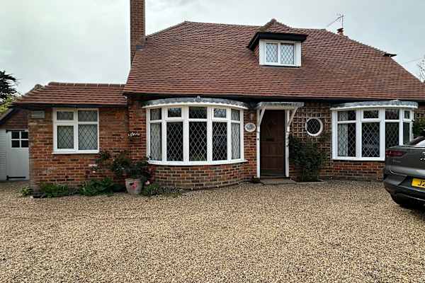 House sit in Itchenor, United Kingdom