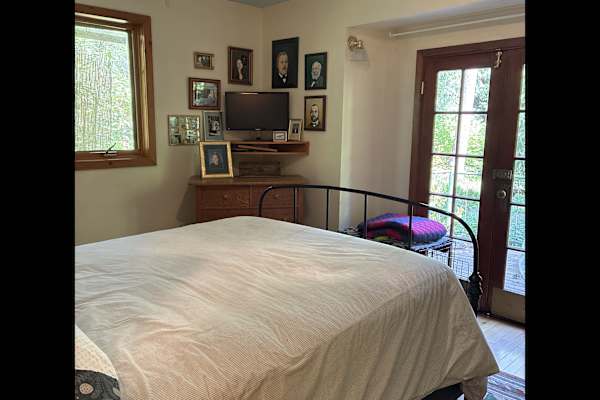 House sit in Poulsbo, WA, US