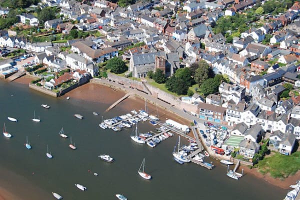 House sit in Topsham, United Kingdom