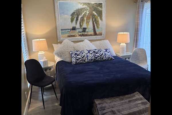 House sit in San Marcos, CA, US