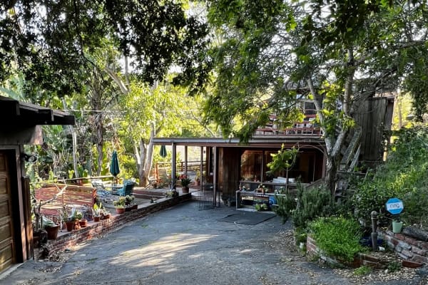 House sit in Santa Barbara, CA, US