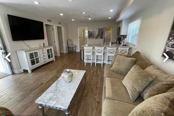 House sit in Fort Lauderdale, FL, US