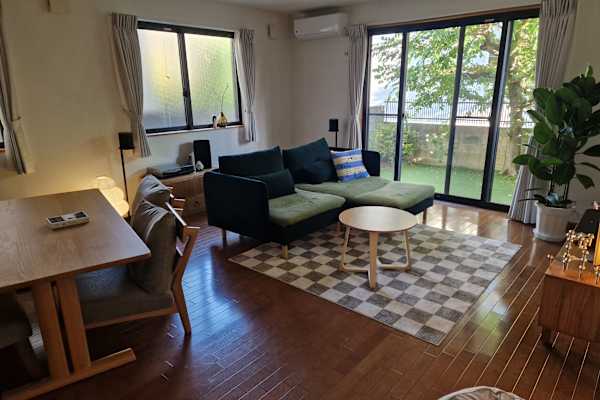 House sit in Tokyo, Japan