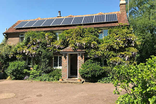 House sit in Haywards Heath, United Kingdom