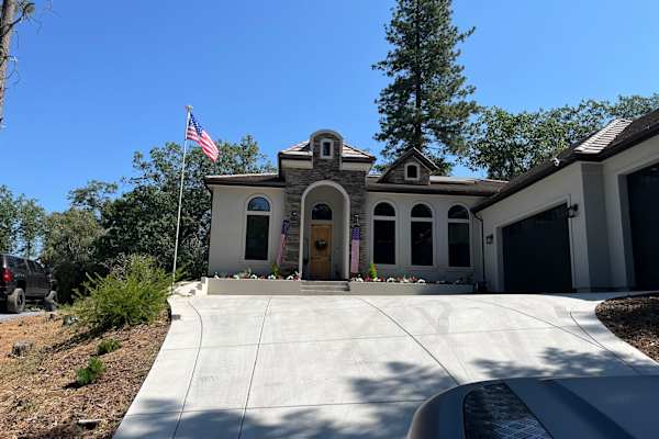 House sit in Auburn, CA, US
