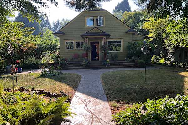 House sit in Tumwater, WA, US
