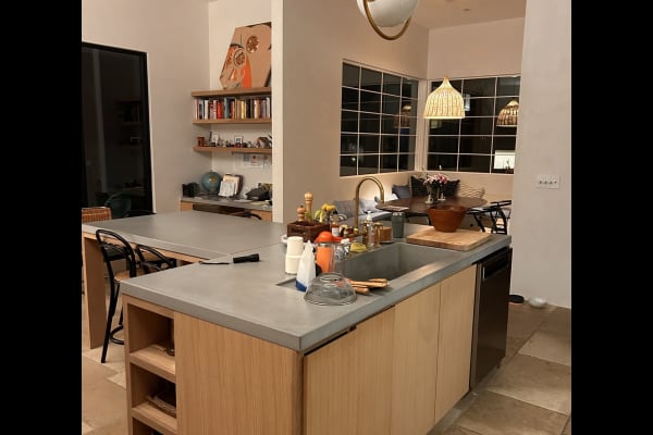 House sit in Austin, TX, US