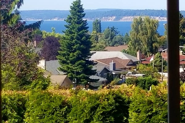 House sit in Langley, WA, US