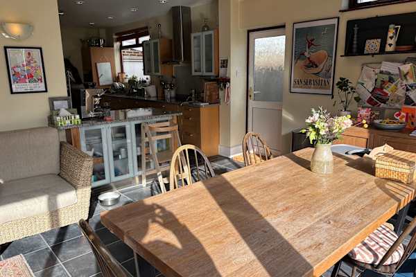 House sit in Richmond, United Kingdom