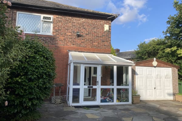 House sit in Manchester, United Kingdom