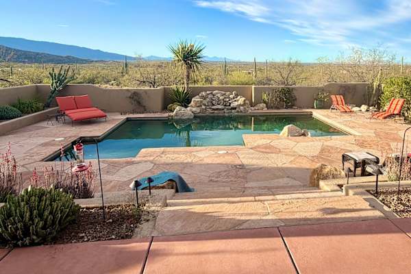 House sit in Tucson, AZ, US