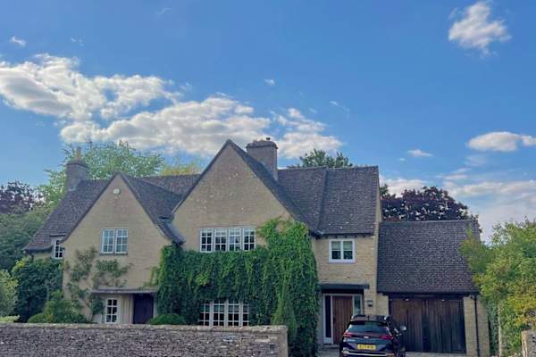 House sit in Cirencester, United Kingdom