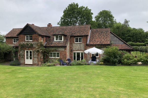 House sit in Overton, United Kingdom