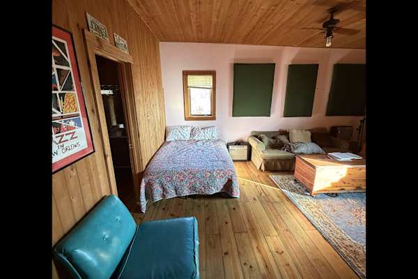 House sit in Columbia, TN, US