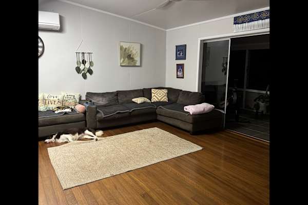 House sit in Innisfail, QLD, Australia