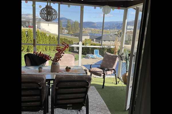 House sit in Oliver, BC, Canada