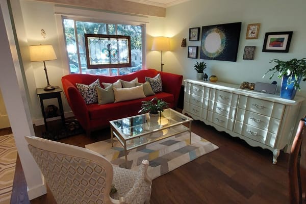 House sit in Vancouver, BC, Canada