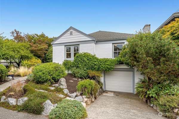 House sit in Seattle, WA, US