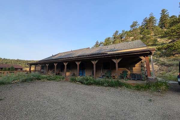 House sit in Estes Park, CO, US