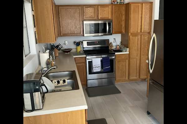 House sit in Phoenix, AZ, US
