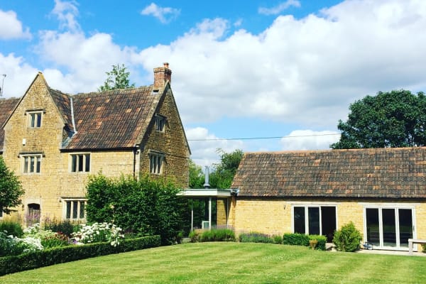 House sit in Castle Cary, United Kingdom