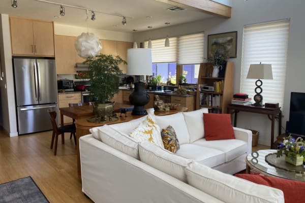 House sit in Eugene, OR, US