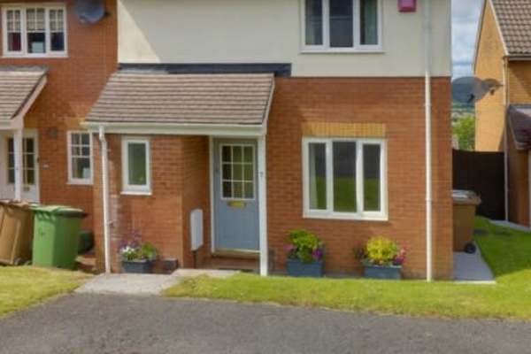 House sit in Caerphilly, United Kingdom