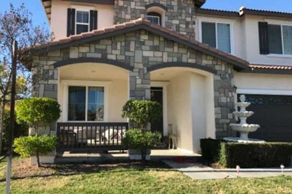 House sit in Menifee, CA, US