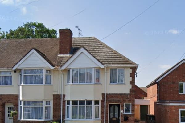 House sit in Kenilworth, United Kingdom
