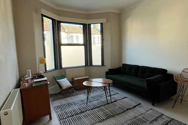 House sit in London, United Kingdom