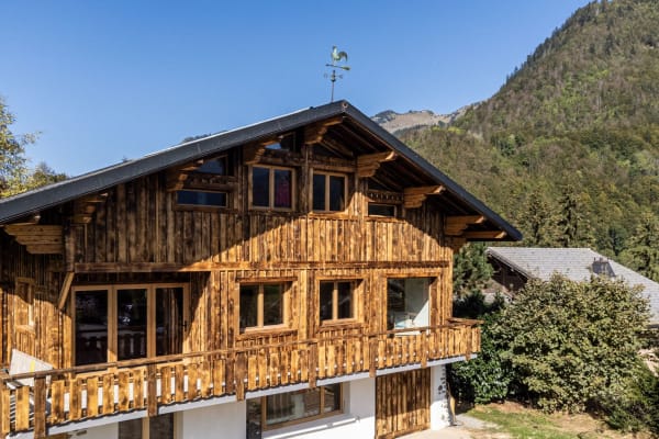 House sit in Morzine, France