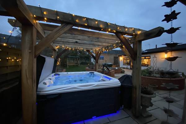 House sit in Mellor, United Kingdom