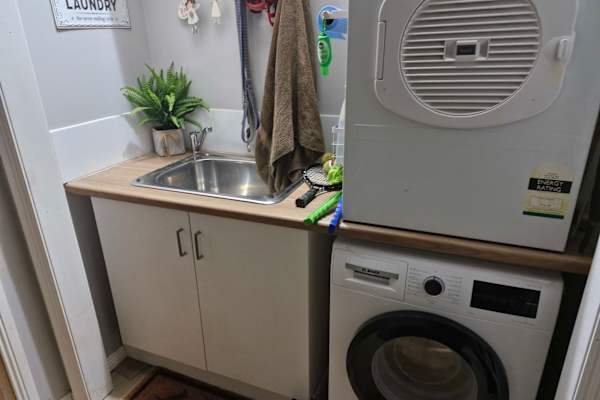 House sit in Stawell, VIC, Australia