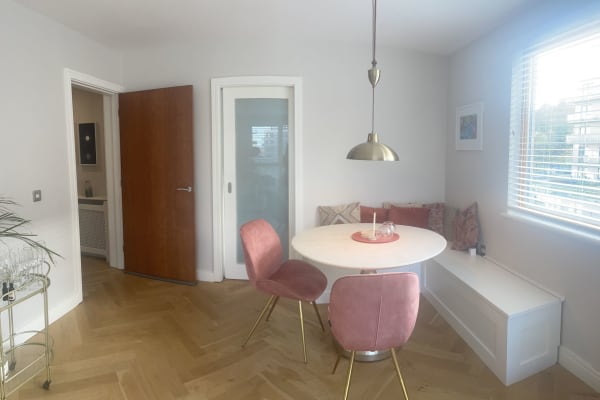 House sit in Barcelona, Spain