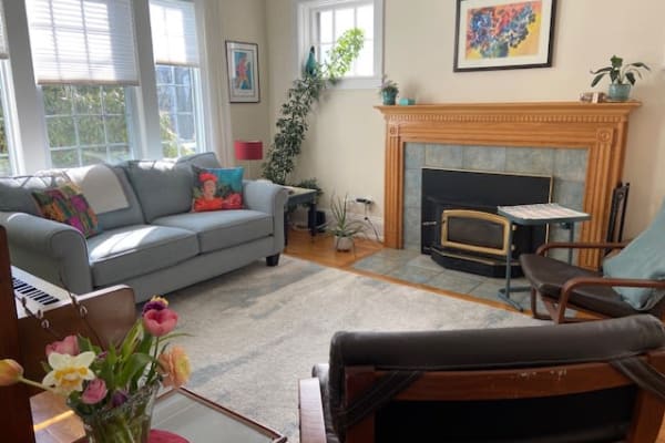 House sit in Halifax, NS, Canada
