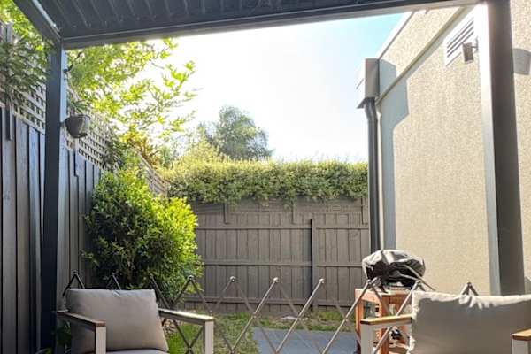 House sit in Caulfield, VIC, Australia