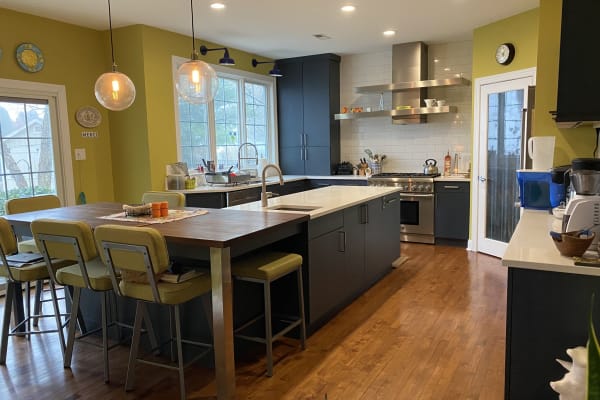 House sit in Newtown, PA, US