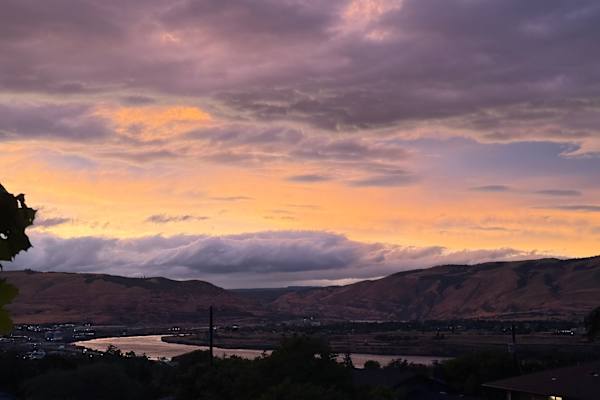 House sit in The Dalles, OR, US