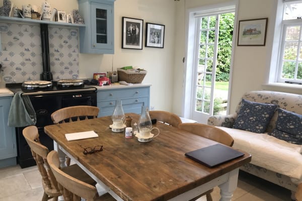 House sit in Hampstead, United Kingdom