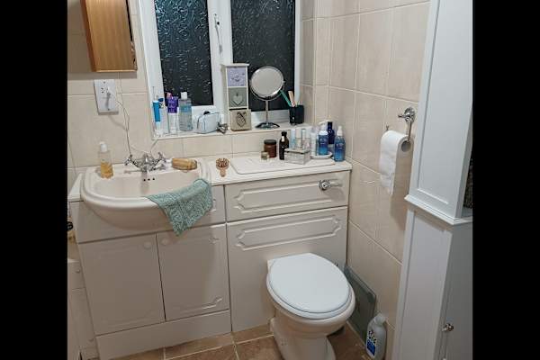 House sit in Newark on Trent, United Kingdom