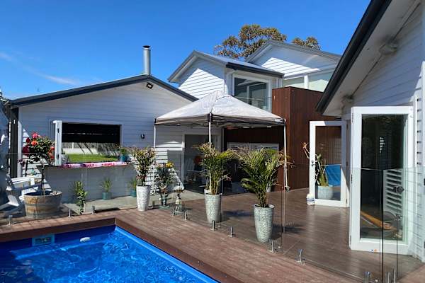 House sit in Melbourne, VIC, Australia